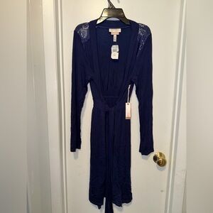 Jessica Simpson maternity nursing robe